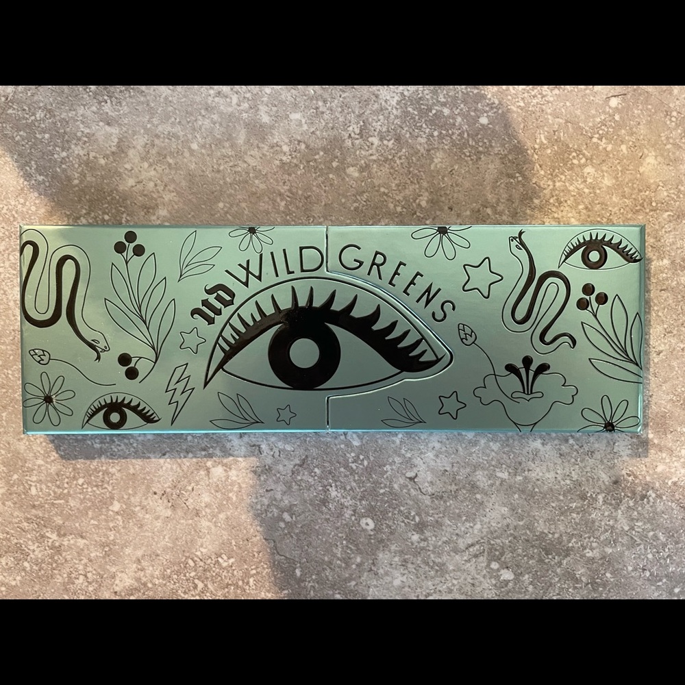 Urban Decay Wild Greens Palette